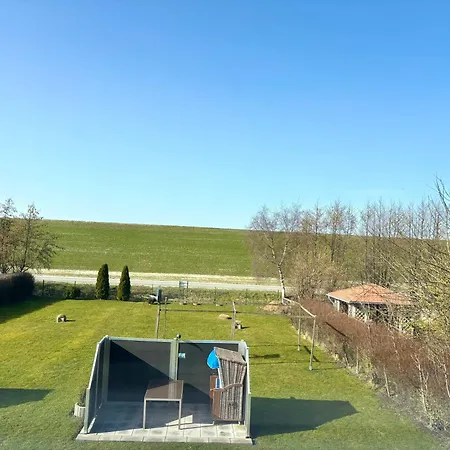Deichblick - Top-lage Am Deich In Harlesiel, Strandnah